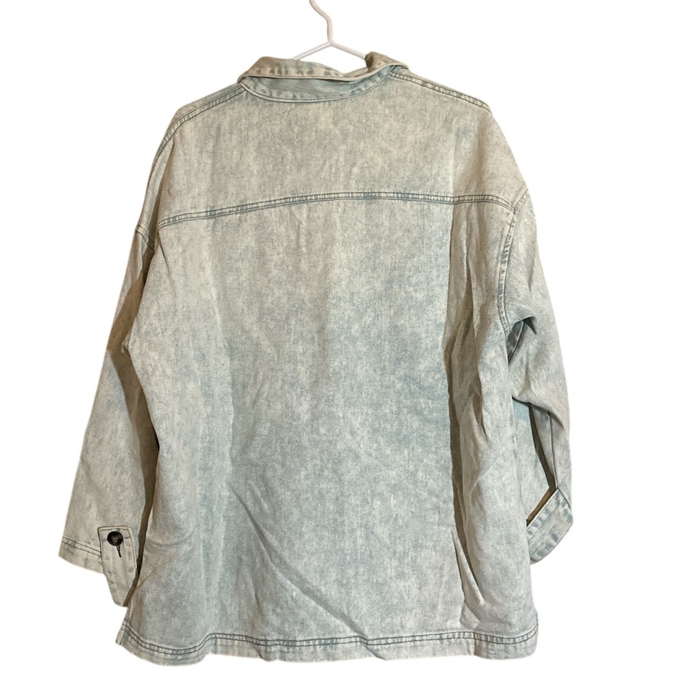 Light Denim Button-Up Jacket - Picture 2 of 3